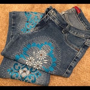 MAMĀO VERDE BRAZILIAN JEANS